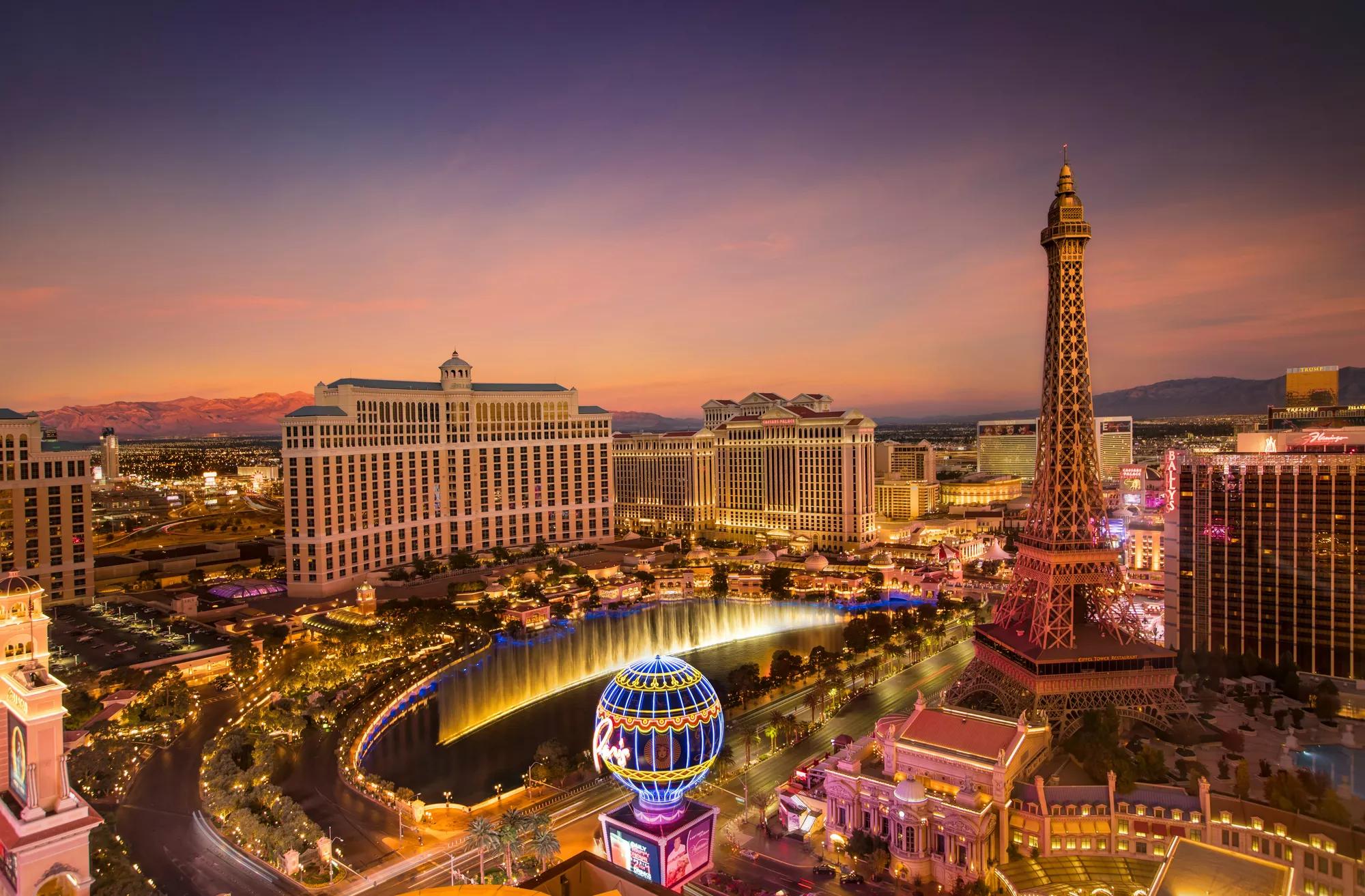 Images of Las Vegas skyline.