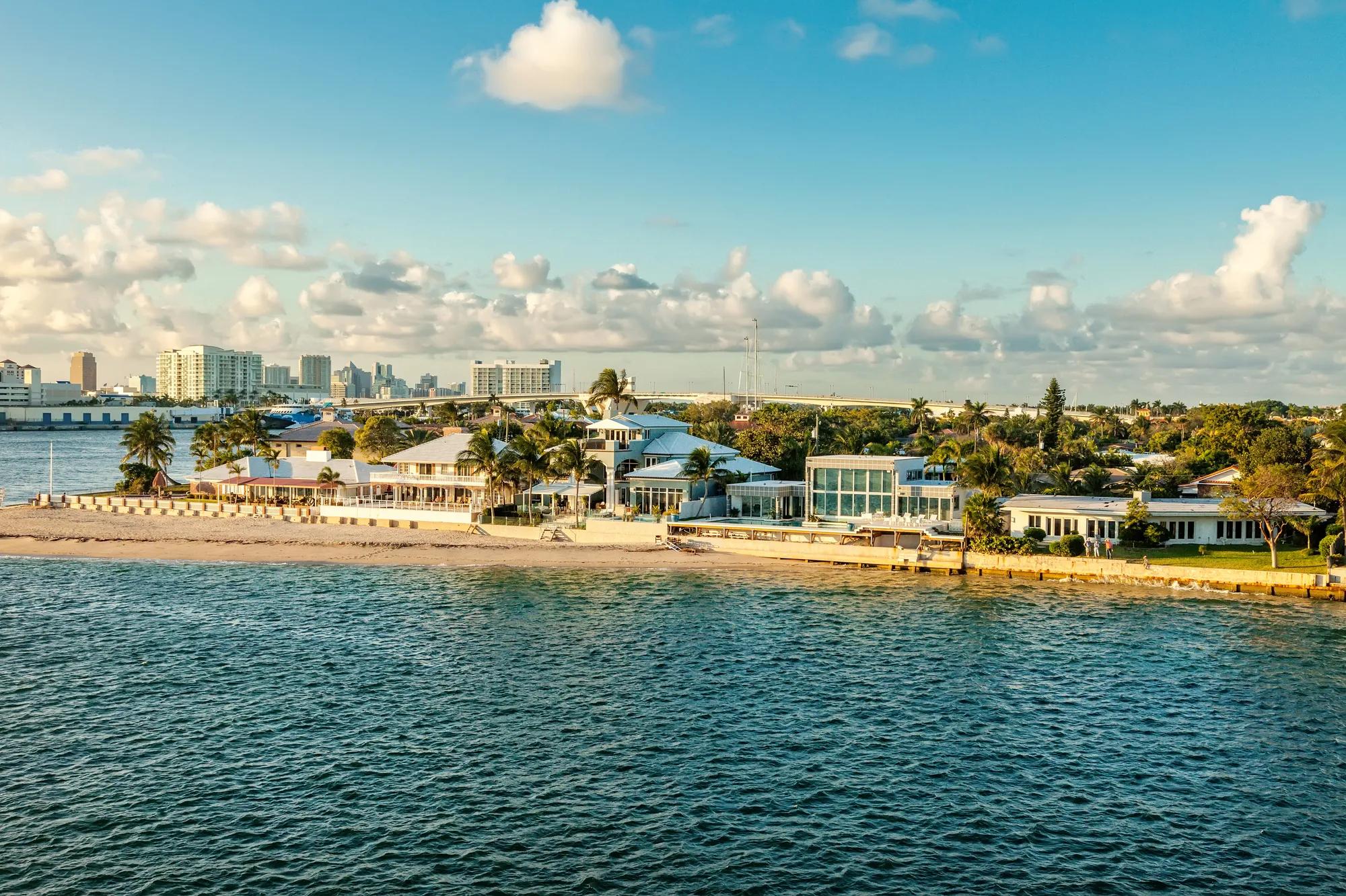 Intercoastal waterway and cruise port in Fort Lauderdale, Florida