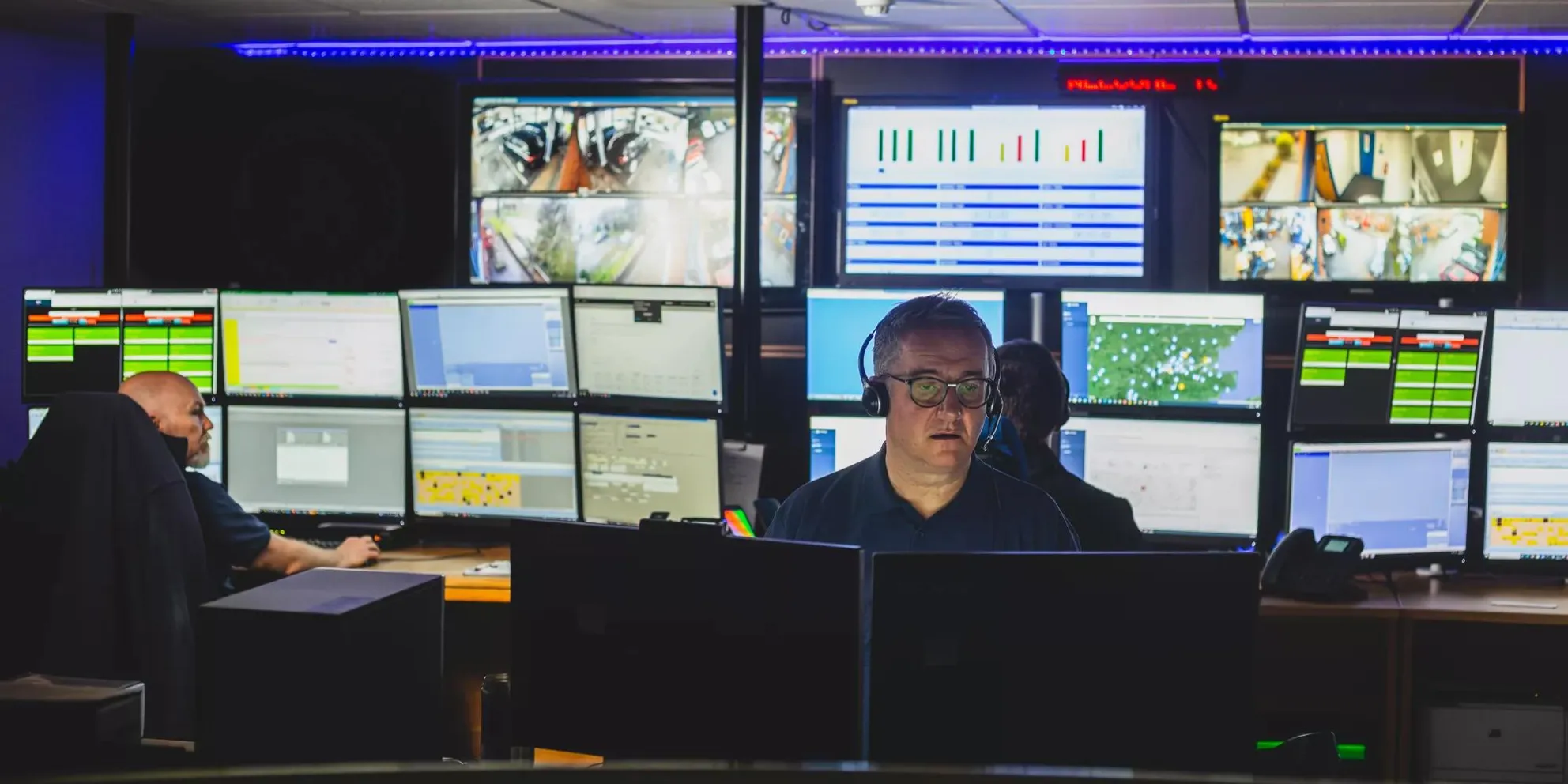 SecTech_2023_UK_SMS Monitoring Center-9060
