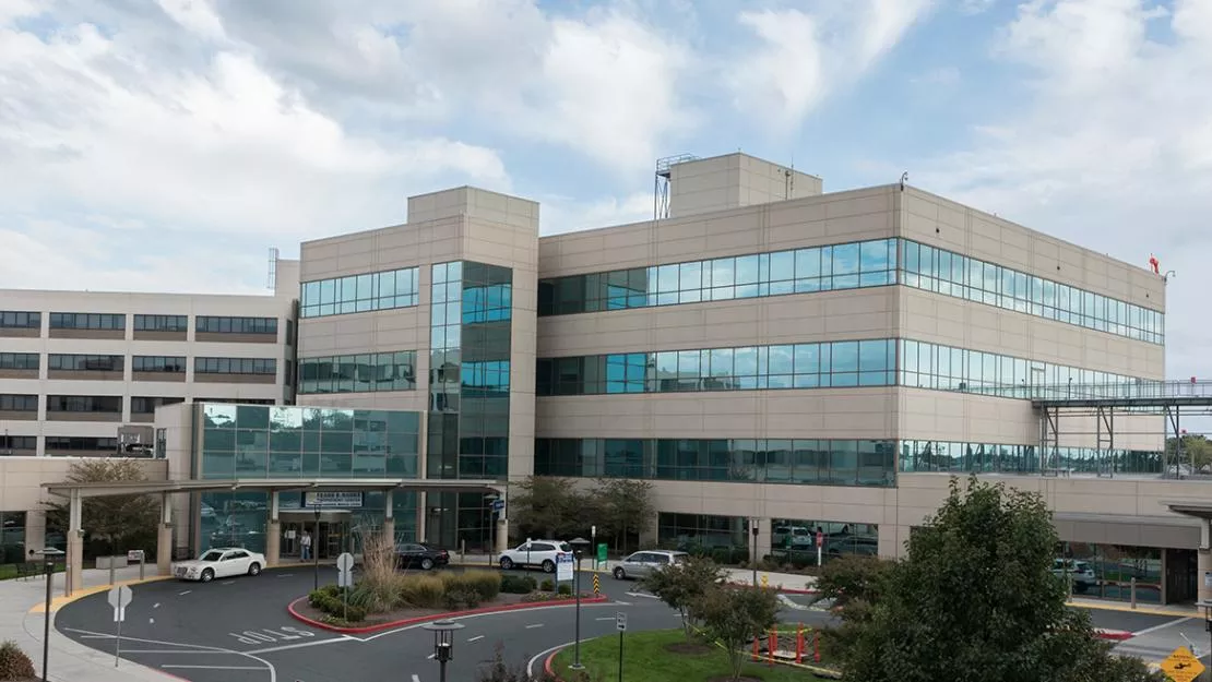 front view of exterior hospital building