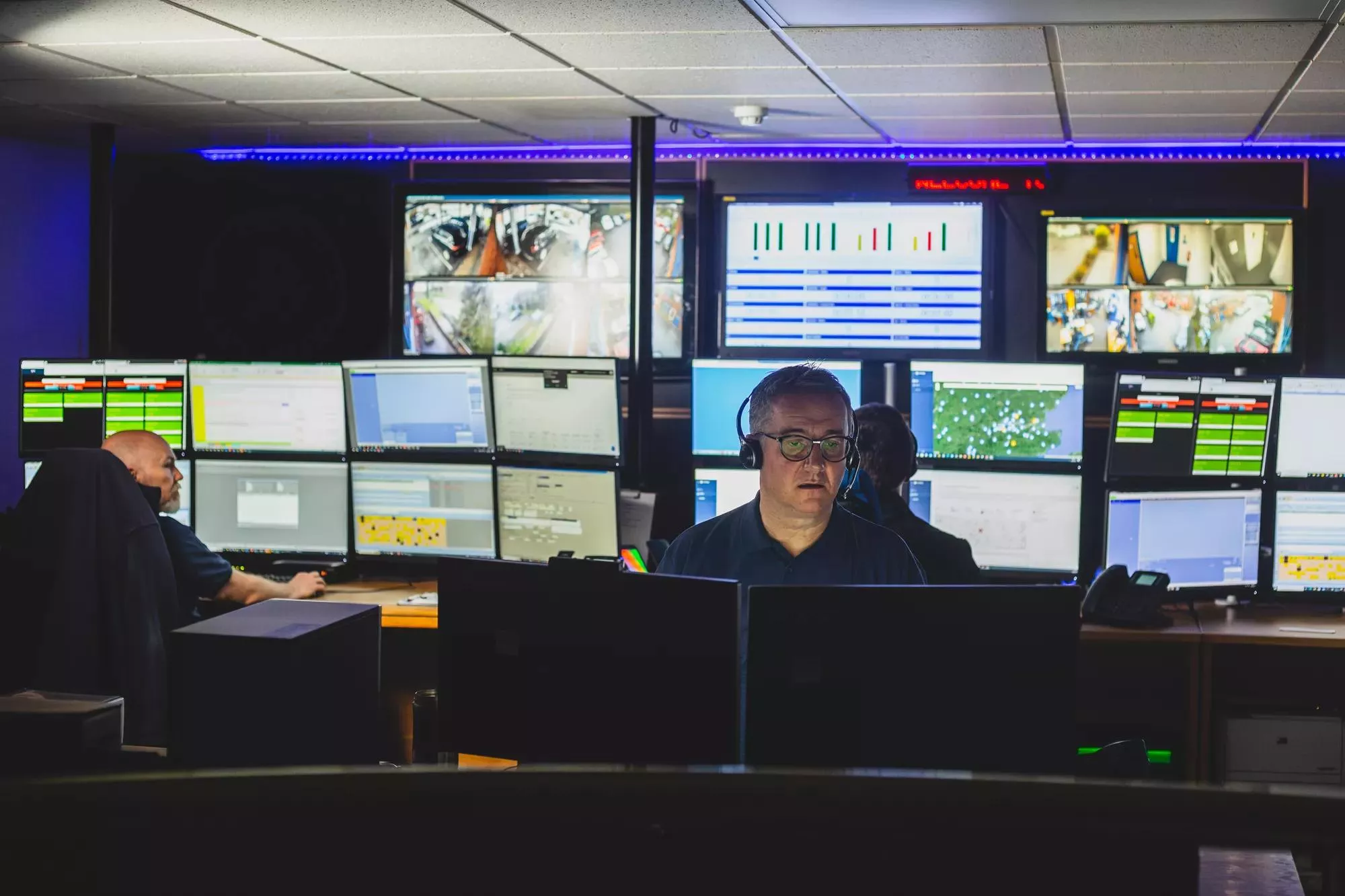 interactive video monitoring solutions to improve alarm response enhance business security and streamline operations
