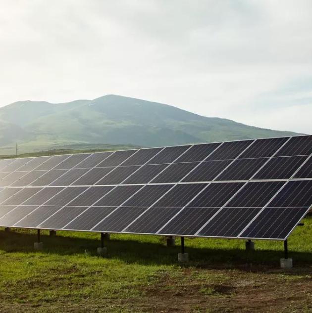 Solar panels with blue sky in sunny day.