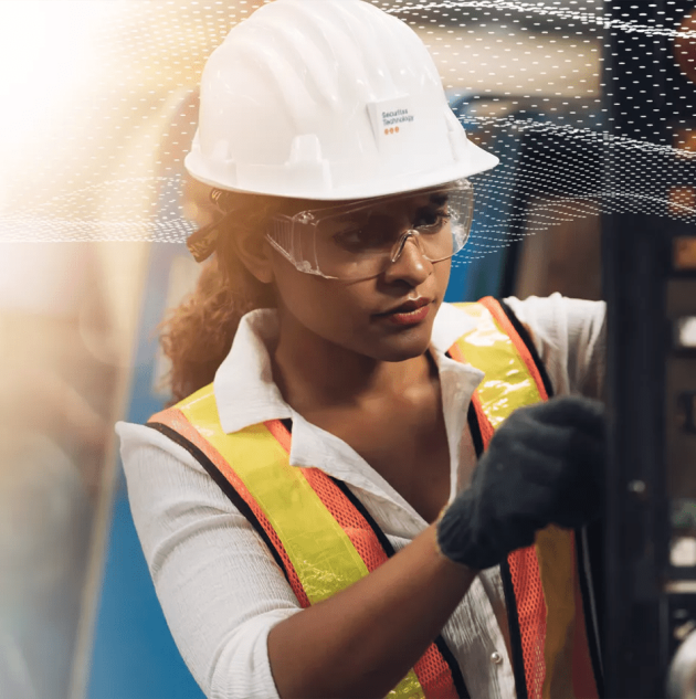 SecTech_2022_ConstructionEmployee_AdobeStock_331582681_EDIT_DOTS
