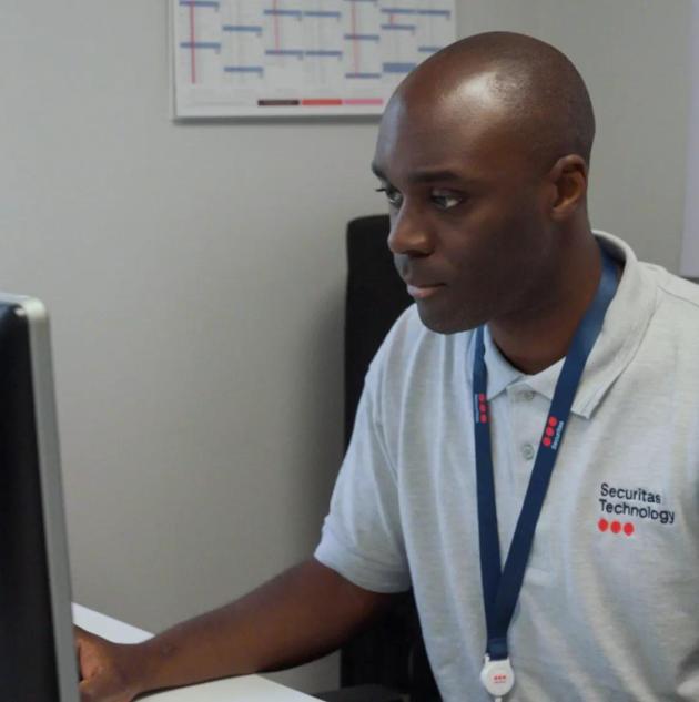 SecTech_2023_FR_Engineer Working at Desk-C0149.00_00_00_15.Still002