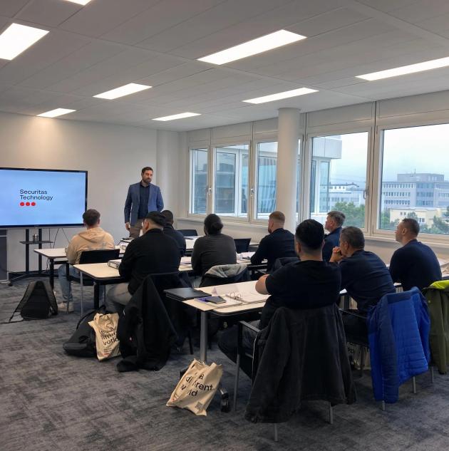 SecuritasTechnology_Germany_Bootcamp_Elektroniker_Techniker_Quereinsteiger_2025