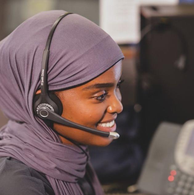 female STANLEY employee monitoring center