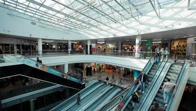 Retail image