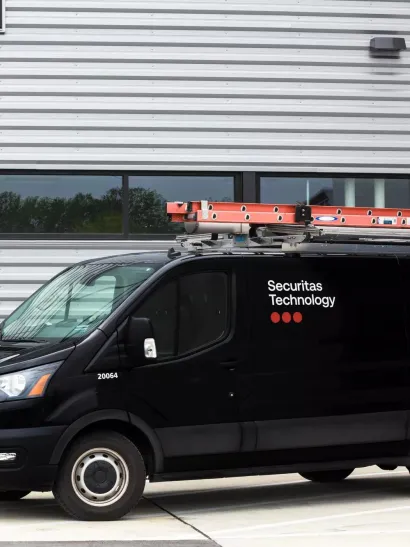 SecTech_2023_US x RLL_Tech Working with Van-2480